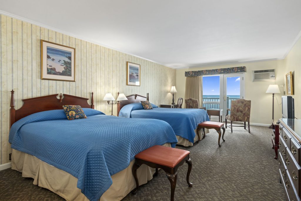 sparhawk oceanfront two queen room